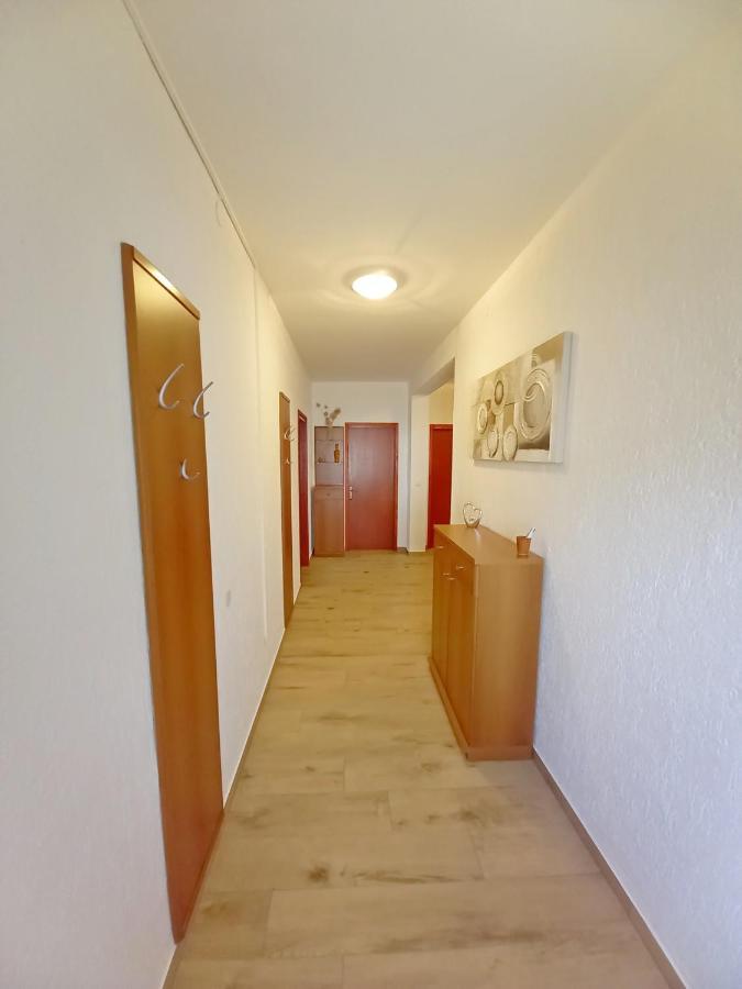 Apartments Tina & Denis Пула Екстериор снимка